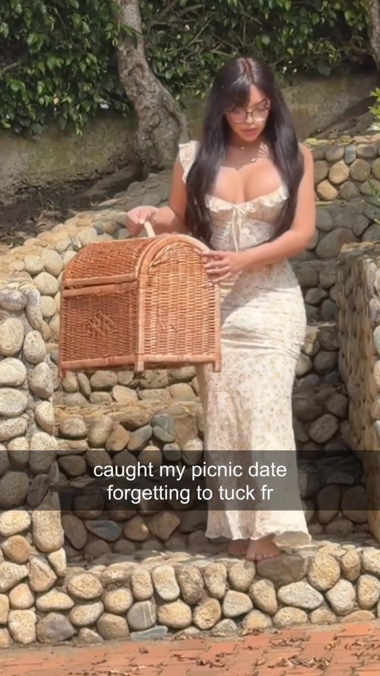 My picnic date definitely caught me off guard 💀